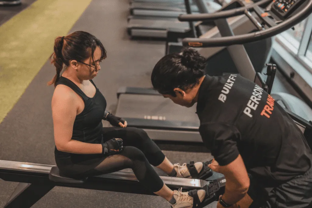 Expat fitness training and healthy lifestyle coaching in Dubai with personal trainer Expat fitness training and healthy lifestyle coaching in Dubai with personal trainer